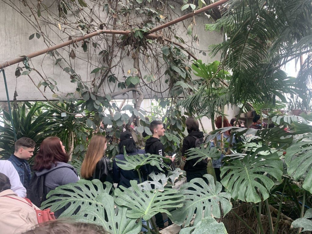Студенти та викладачі СНУ ім. В. Даля відвідали Кам'янець-Подiльський державний ботанічний сад
