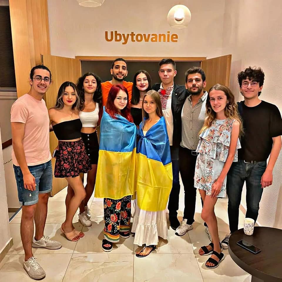 Студенти СНУ ім. В. Даля беруть участь у молодіжних заходах в Україні і за кордоном