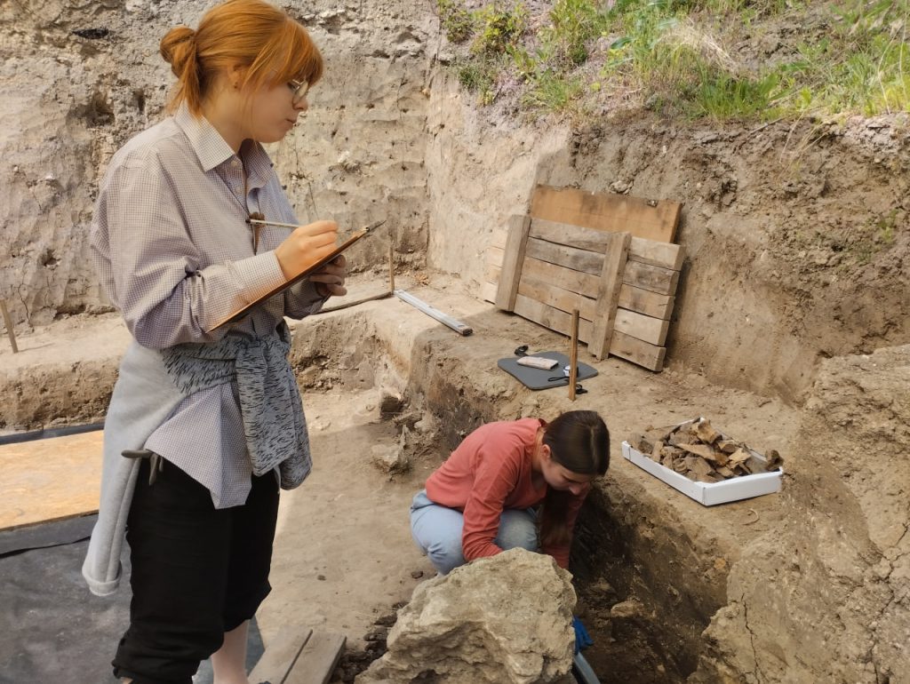 Future archaeologists practice at the Medzhybizh Fortress excavation