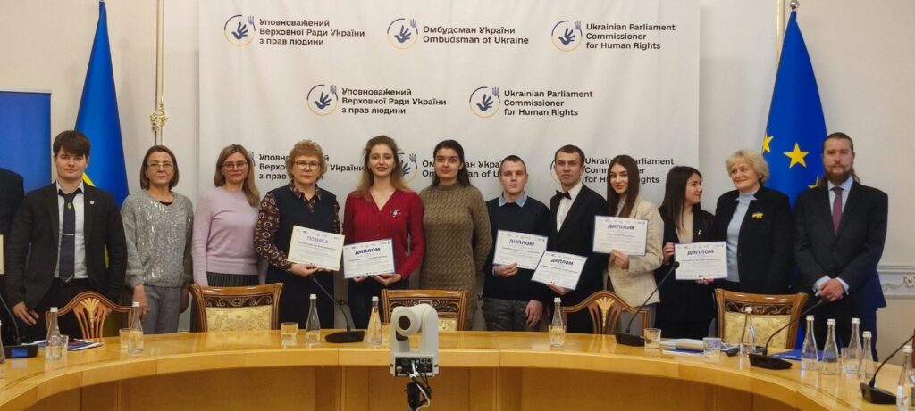 Студенти Факультету економіки і управління гідно представили Університет на ІІІ Всеукраїнському конкурсі наукових робіт здобувачів вищої освіти та молодих учених
