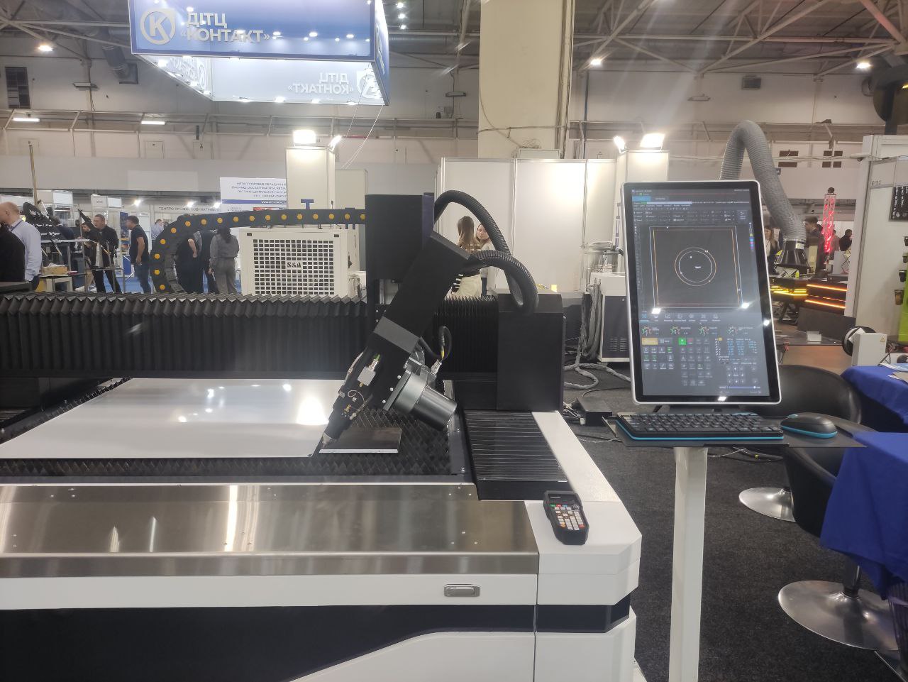 Асистентка кафедри КІСУ взяла участь у галузевій виставці ADDIT EXPO 3D – 2025