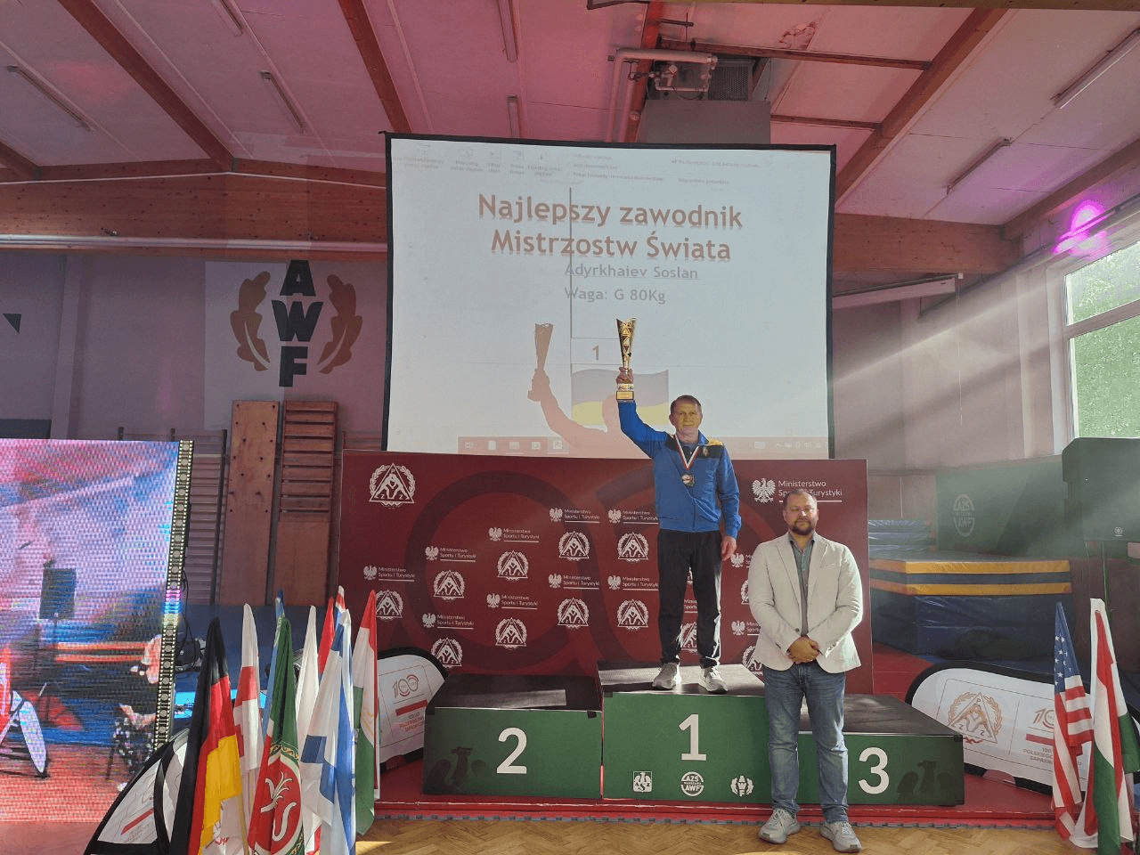 Професор СНУ ім. В. Даля здобув дві перемоги на чемпіонаті світу з боротьби у Польщі