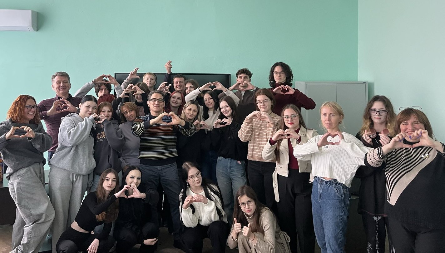 Студенти опановували командну роботу в умовах відключення світла