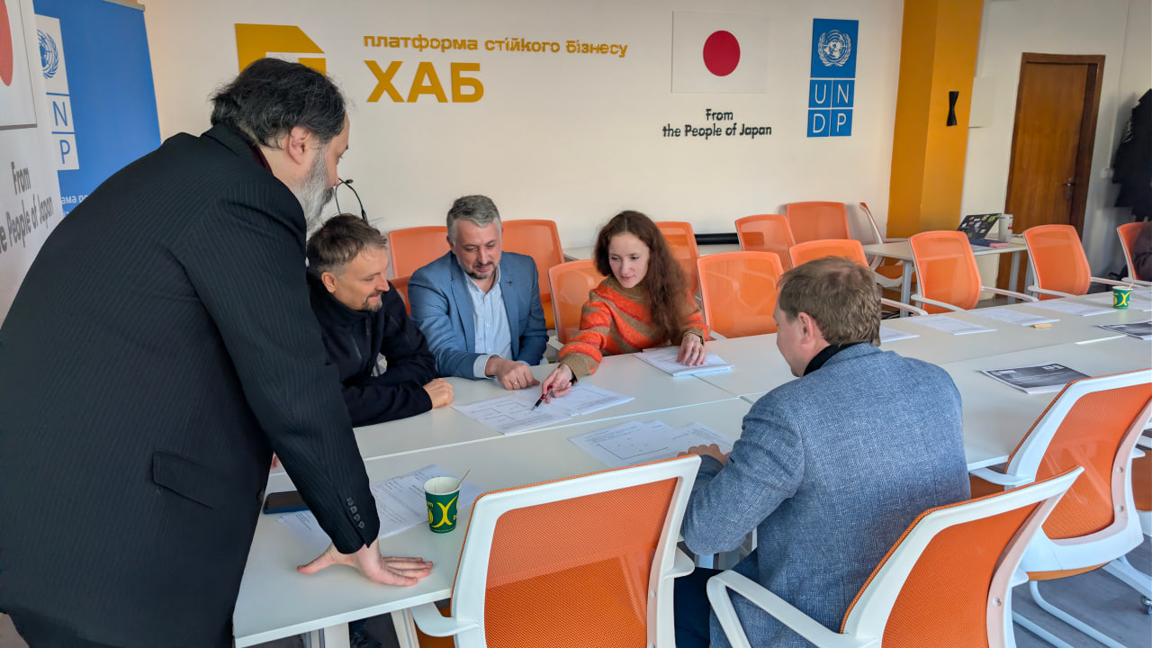У Хабі СНУ ім. В. Даля стартували консультації для бізнесу: першу зустріч присвятили попиту на медпослуги серед ВПО