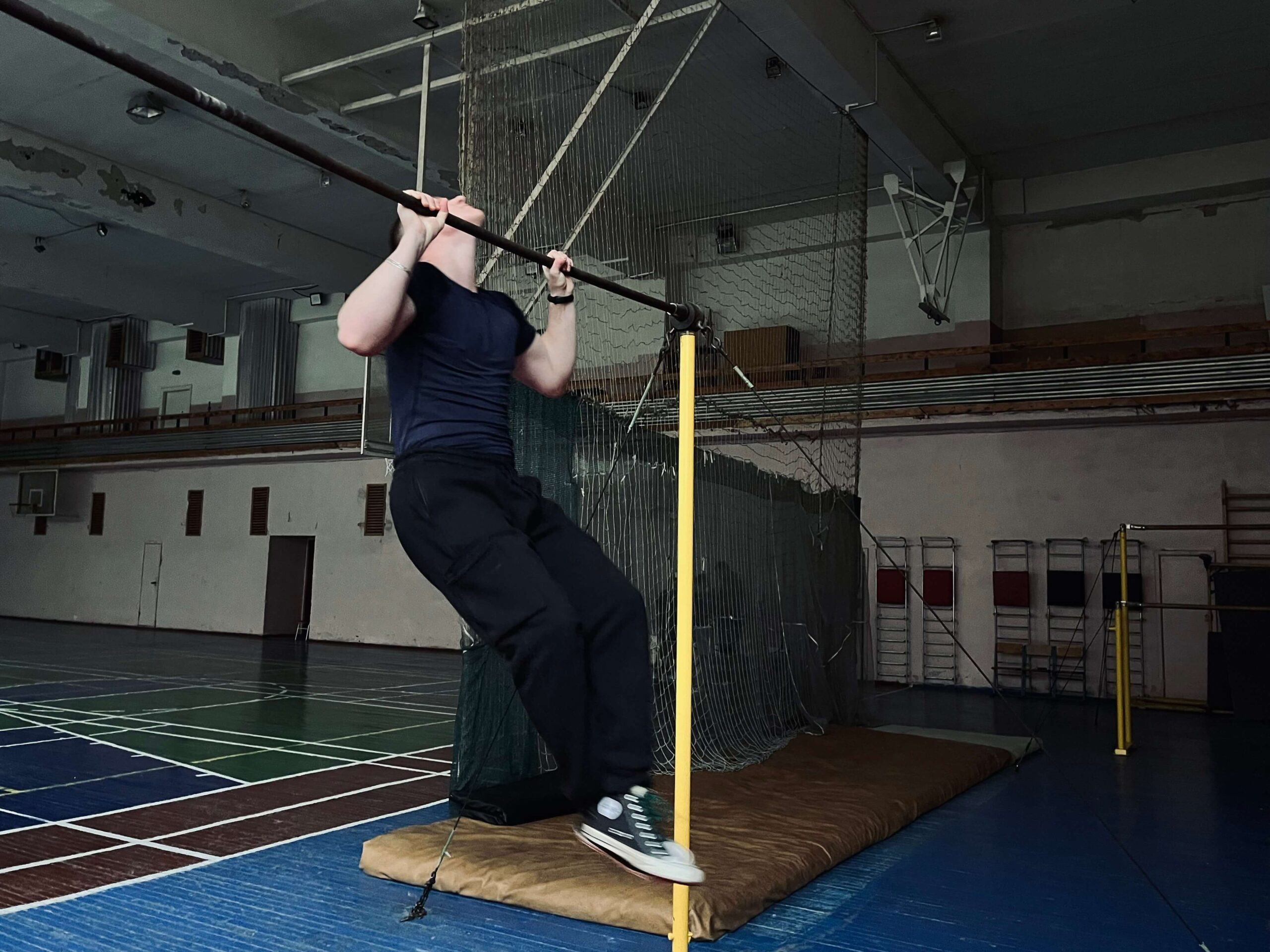 Змагання з силового триборства до Всесвітнього дня молоді