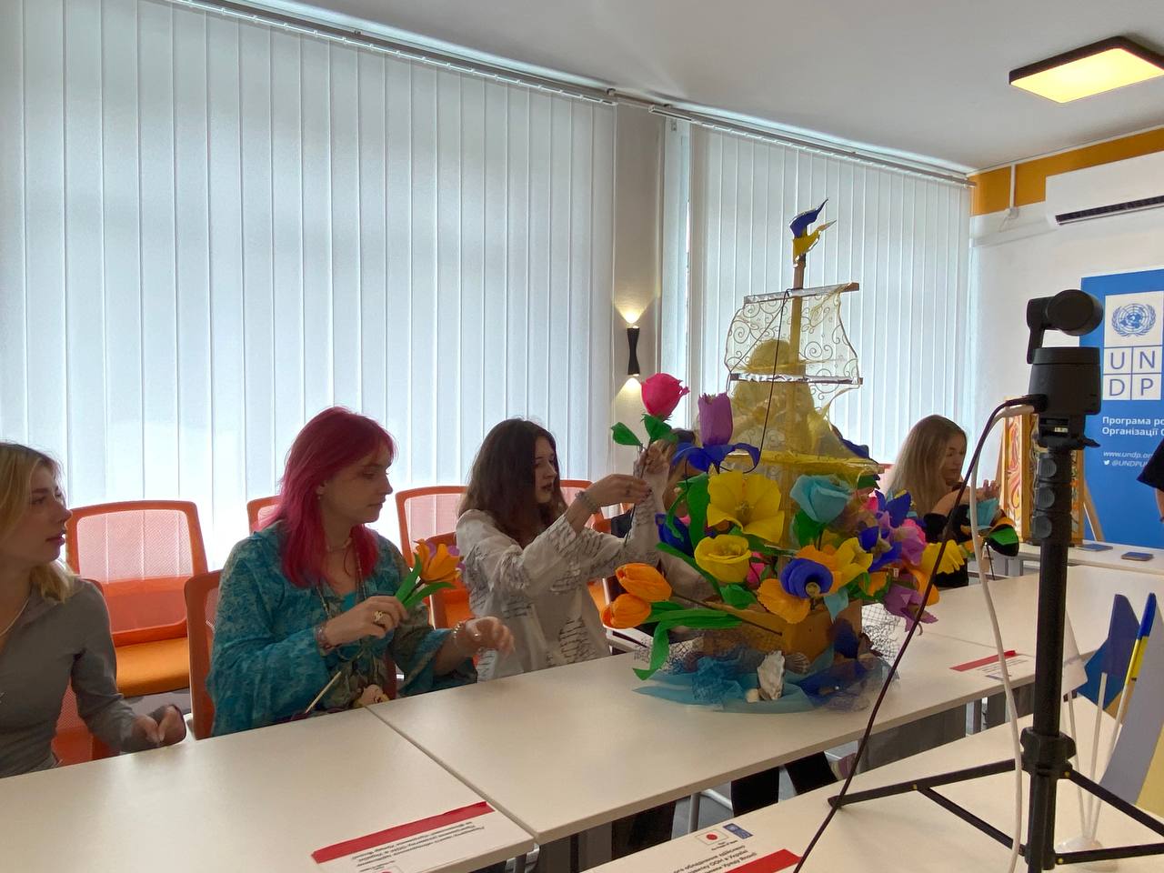 «Коло незламних»: у СНУ ім. В. Даля презентували результати арттерапевтичного проєкту